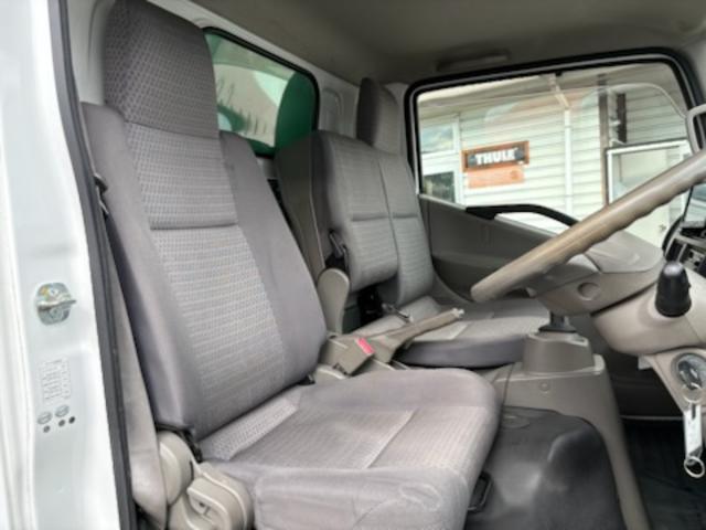 アトラストラック ロングスーパーローＤＸ　幌車・木製荷台・Ｗタイヤ・荷台寸法（長さ４．３ｍ・幅１．７８ｍ・高さ２．１８ｍ）・ＥＭＳ・フォグランプ・Ｐ／Ｗ・ナビ・バックカメラ・ＥＴＣ・ディーゼルターボ・Ａ／Ｔ（25枚目）