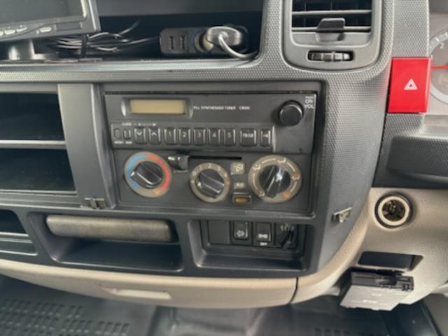 アトラストラック ロングスーパーローＤＸ　幌車・木製荷台・Ｗタイヤ・荷台寸法（長さ４．３ｍ・幅１．７８ｍ・高さ２．１８ｍ）・ＥＭＳ・フォグランプ・Ｐ／Ｗ・ナビ・バックカメラ・ＥＴＣ・ディーゼルターボ・Ａ／Ｔ（26枚目）