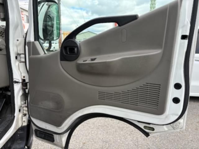 アトラストラック ロングスーパーローＤＸ　幌車・木製荷台・Ｗタイヤ・荷台寸法（長さ４．３ｍ・幅１．７８ｍ・高さ２．１８ｍ）・ＥＭＳ・フォグランプ・Ｐ／Ｗ・ナビ・バックカメラ・ＥＴＣ・ディーゼルターボ・Ａ／Ｔ（34枚目）