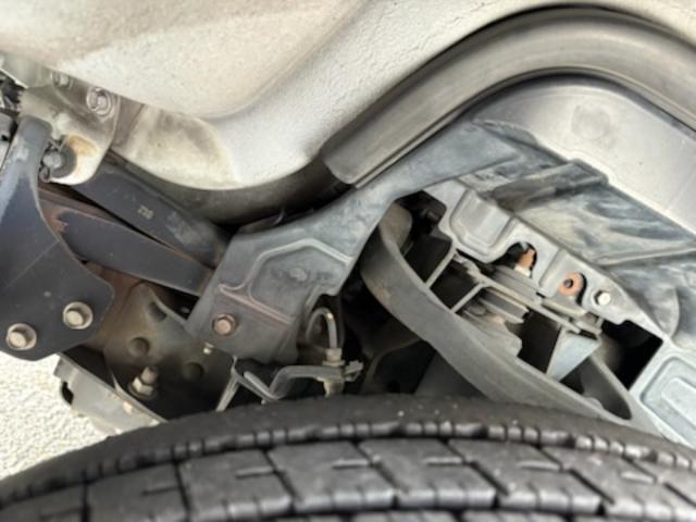 アトラストラック ロングスーパーローＤＸ　幌車・木製荷台・Ｗタイヤ・荷台寸法（長さ４．３ｍ・幅１．７８ｍ・高さ２．１８ｍ）・ＥＭＳ・フォグランプ・Ｐ／Ｗ・ナビ・バックカメラ・ＥＴＣ・ディーゼルターボ・Ａ／Ｔ（45枚目）