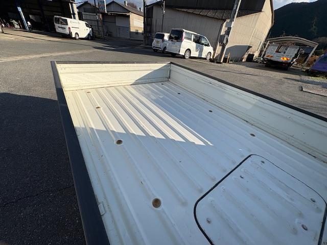 ハイゼットトラック スペシャル　４ＷＤ　エアコン　パワステ　５速ミッション（22枚目）