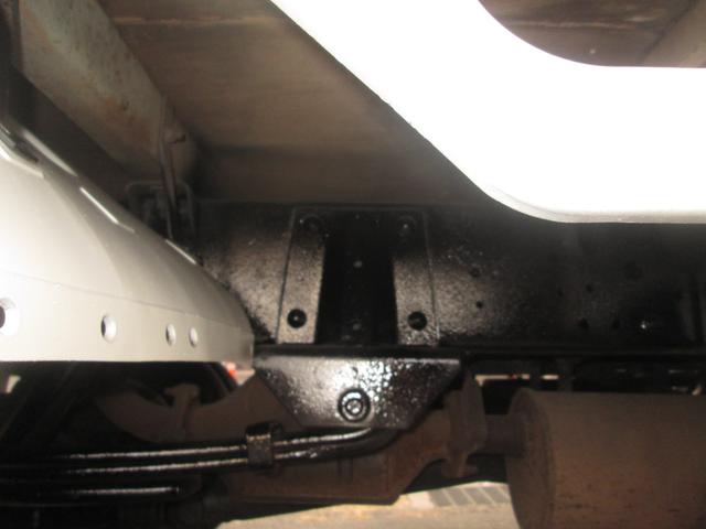 エルフトラック Wキャブ Wキャブトラック ダブルキャブトラック ディーゼル バックカメラ 後部障害物センサー ドライブレコーダー 6人乗り 5速マニュアル DPF無 積載量1.75トン(42枚目)