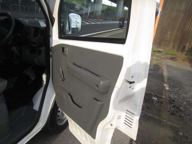 ミニキャブバン CD 軽バン 軽バン 実走行13118キロ オートマ車 両側スライドドア(24枚目)