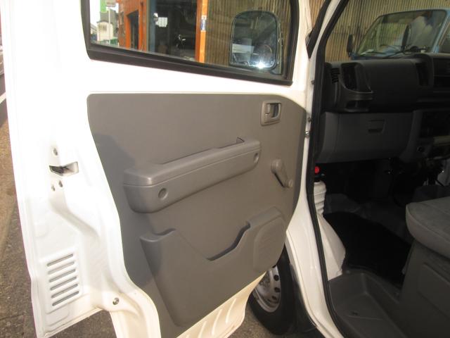 ミニキャブバン CD 軽バン 軽バン 実走行13118キロ オートマ車 両側スライドドア(25枚目)