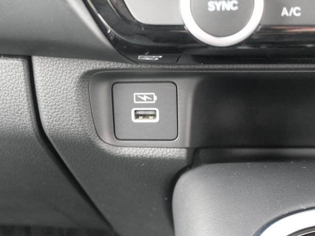 ヴェゼル ｅ：ＨＥＶＺ　ＨｏｎｄａＳＥＮＳＩＮＧ　障害物センサー　シート・ハンドルヒーター　ワイヤレス充電器　９インチコネクテッドナビ　バックカメラ　ドライブレコーダー前後　ＥＴＣ２．０　ＬＥＤヘッドライト　アルミホイール（25枚目）