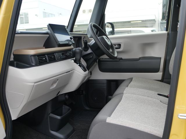 Ｎ－ＢＯＸ ファッションスタイル　ＨｏｎｄａＳＥＮＳＩＮＧ　電子パーキング　９インチコネクテッドナビ　バックカメラ　フロントドラレコ　ＥＴＣ　カーテンエアバッグ　前席シートヒーター　ＬＥＤヘッドライト　オートハイビーム　障害物センサー（13枚目）