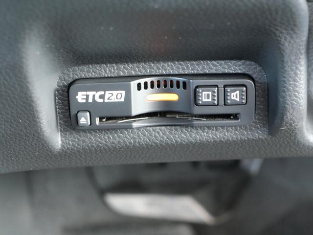ヴェゼル ｅ：ＨＥＶＺ　ワンオーナー　ホンダセンシング　９インチナビ　バックカメラ　ＥＴＣ２．０　ワイヤレス充電器　ドラレコ前後　シートヒーター　ハンドルヒーター　減速セレクター　パワーテールゲート　ＬＥＤヘッドライト（30枚目）