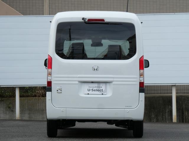 Ｎ－ＶＡＮ ファン・ターボ　届出済未使用車　ホンダセンシング　オーディオレス　ＵＳＢ充電　フルオートエアコン　センターピラーレス大開口　助手席＆リアシートプルダウンシート　ＬＥＤヘッドライト　ＬＥＤフォグライト　オートハイビーム（3枚目）