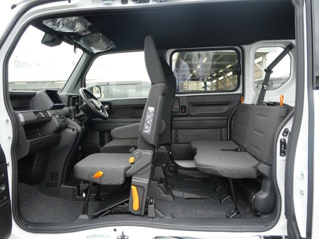 Ｎ－ＶＡＮ ファン・ターボ　届出済未使用車　ホンダセンシング　オーディオレス　ＵＳＢ充電　フルオートエアコン　センターピラーレス大開口　助手席＆リアシートプルダウンシート　ＬＥＤヘッドライト　ＬＥＤフォグライト　オートハイビーム（42枚目）