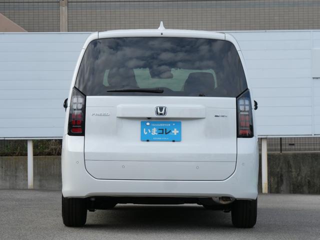 フリード e:HEVエアーEX 登録済未使用車 【いまコレ+】新品ナビ、新品マット ホンダセンシング 9インチナビ バックカメラ ETC2.0 2列目USB充電器 両側電動スライド シートヒーター 電子パーキング LEDヘッドライト(6枚目)