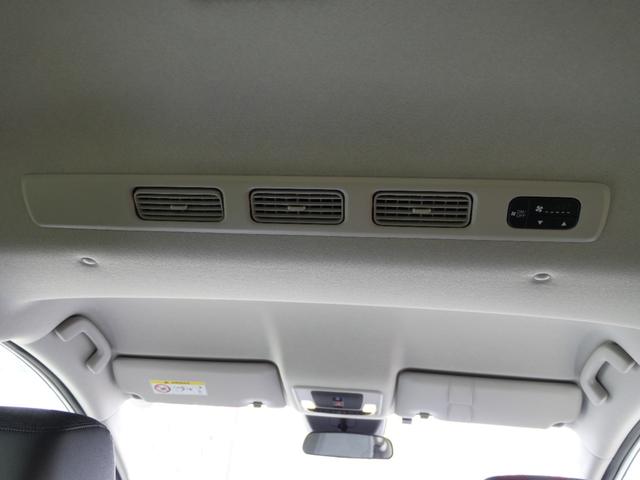 フリード e:HEVエアーEX 登録済未使用車 【いまコレ+】新品ナビ、新品マット ホンダセンシング 9インチナビ バックカメラ ETC2.0 2列目USB充電器 両側電動スライド シートヒーター 電子パーキング LEDヘッドライト(44枚目)