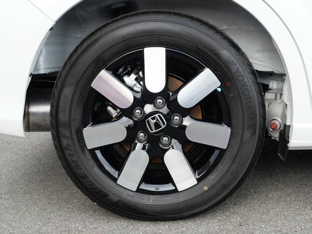 フリード e:HEVエアーEX 登録済未使用車 【いまコレ+】新品ナビ、新品マット ホンダセンシング 9インチナビ バックカメラ ETC2.0 2列目USB充電器 両側電動スライド シートヒーター 電子パーキング LEDヘッドライト(71枚目)