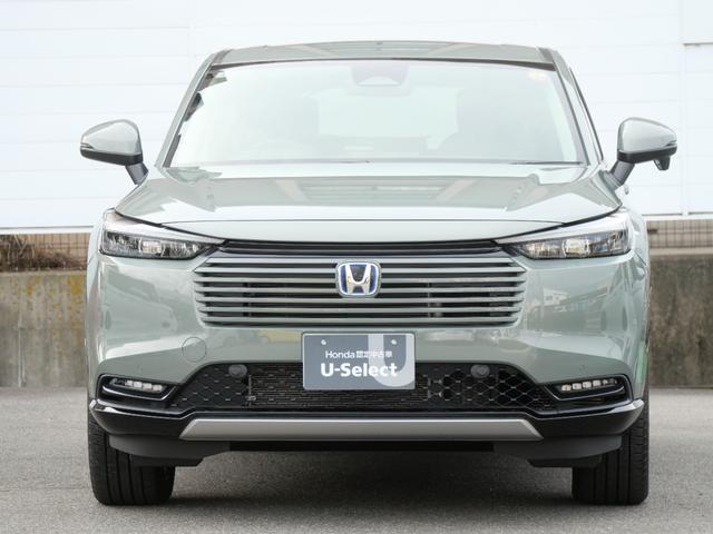 ヴェゼル e:HEVZ デモカー ホンダセンシング 9インチナビ バックカメラ USB充電 ワイヤレス充電器 ETC2.0 シートヒーター ハンドルヒーター 電子パーキング 減速セレクター LEDヘッドライト 障害物センサー(4枚目)