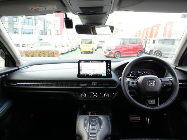 ZR-V e:HEVZ ホンダセンシング 9インチナビ マルチビューカメラ ETC2.0 減速セレクター ワイヤレス充電 ドラレコ前後 BOSEプレミアムサウンド 本革シート シートヒーター パワーシート パワーテールゲート(3枚目)