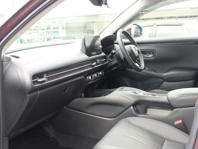 ZR-V e:HEVZ ホンダセンシング 9インチナビ マルチビューカメラ ETC2.0 減速セレクター ワイヤレス充電 ドラレコ前後 BOSEプレミアムサウンド 本革シート シートヒーター パワーシート パワーテールゲート(13枚目)