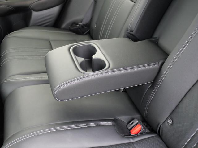 ZR-V e:HEVZ ホンダセンシング 9インチナビ マルチビューカメラ ETC2.0 減速セレクター ワイヤレス充電 ドラレコ前後 BOSEプレミアムサウンド 本革シート シートヒーター パワーシート パワーテールゲート(53枚目)