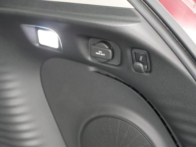 ZR-V e:HEVZ ホンダセンシング 9インチナビ マルチビューカメラ ETC2.0 減速セレクター ワイヤレス充電 ドラレコ前後 BOSEプレミアムサウンド 本革シート シートヒーター パワーシート パワーテールゲート(60枚目)