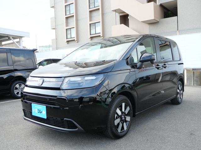 フリード ｅ：ＨＥＶエアーＥＸ　いまコレ＋　新品ナビ　新品マット　９インチコネクトナビ　マルチビューカメラ　ＵＳＢ　ＥＴＣ２．０　ホンダセンシング　両側電動スライドドア　１５インチアルミホイール　シートヒーター　バックカメラ（10枚目）