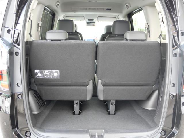 フリード ｅ：ＨＥＶエアーＥＸ　いまコレ＋　新品ナビ　新品マット　９インチコネクトナビ　マルチビューカメラ　ＵＳＢ　ＥＴＣ２．０　ホンダセンシング　両側電動スライドドア　１５インチアルミホイール　シートヒーター　バックカメラ（47枚目）