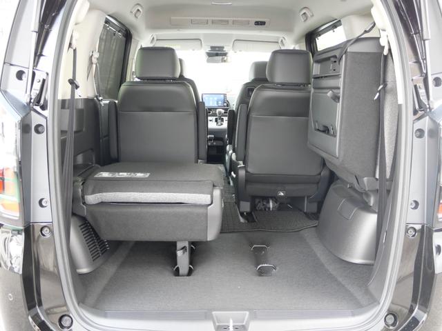 フリード ｅ：ＨＥＶエアーＥＸ　いまコレ＋　新品ナビ　新品マット　９インチコネクトナビ　マルチビューカメラ　ＵＳＢ　ＥＴＣ２．０　ホンダセンシング　両側電動スライドドア　１５インチアルミホイール　シートヒーター　バックカメラ（50枚目）