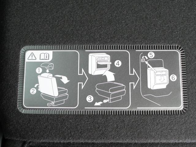 フリード ｅ：ＨＥＶエアーＥＸ　いまコレ＋　新品ナビ　新品マット　９インチコネクトナビ　マルチビューカメラ　ＵＳＢ　ＥＴＣ２．０　ホンダセンシング　両側電動スライドドア　１５インチアルミホイール　シートヒーター　バックカメラ（52枚目）