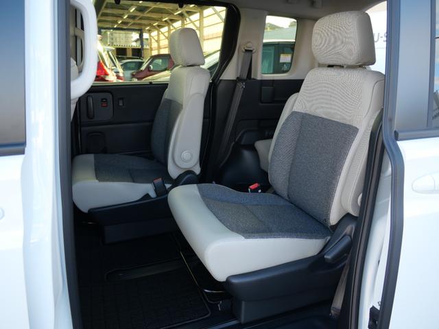 フリード e:HEVエアーEX 登録済未使用車 9インチコネクトナビ マルチビューカメラ USB ETC2.0 ホンダセンシング 両側電動スライドドア 15インチアルミホイール シートヒーター 電子パーキングブレーキ バックカメラ(57枚目)