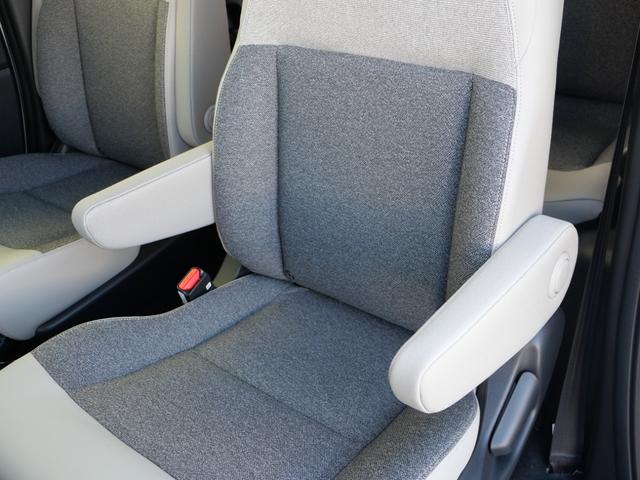 フリード e:HEVエアーEX 登録済未使用車 9インチコネクトナビ マルチビューカメラ USB ETC2.0 ホンダセンシング 両側電動スライドドア 15インチアルミホイール シートヒーター 電子パーキングブレーキ バックカメラ(60枚目)