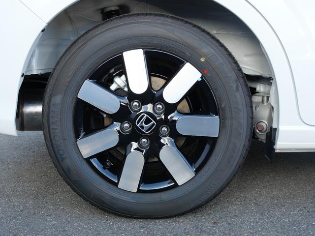 フリード e:HEVエアーEX 登録済未使用車 9インチコネクトナビ マルチビューカメラ USB ETC2.0 ホンダセンシング 両側電動スライドドア 15インチアルミホイール シートヒーター 電子パーキングブレーキ バックカメラ(72枚目)