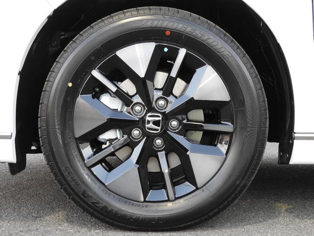 ステップワゴン e:HEVスパーダ 登録済未使用車 いまコレ+「新品ナビ、新品マット」 ホンダセンシング 11.4インチナビ バックカメラ ETC2.0 2列目オットマンシート 両側電動スライド パワーテールゲート LEDヘッドライト(77枚目)