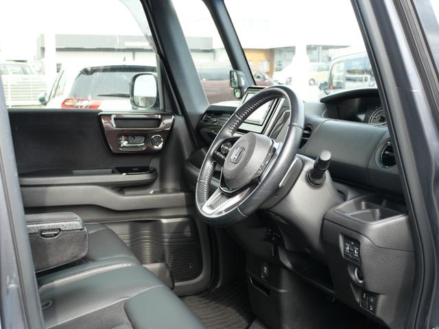 N-BOXカスタム G・Lターボホンダセンシング インターナビ バックカメラ ETC ホンダセンシング LEDヘッドライト・フォグライト 両側電動スライドドア 16インチアルミホイール 2WD プラズマクラスター搭載 オートエアコン USB(10枚目)