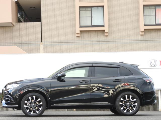 ＺＲ－Ｖ ｅ：ＨＥＶＺ　ワンオーナー車　９インチコネクテッドナビ　マルチビューカメラ　ＢＯＳＥサウンド　ＥＴＣ２．０　スマホドラレコ前後　ワイヤレス充電器　ホンダセンシング　シートヒーター　本革シート　電子パーキングブレーキ（6枚目）