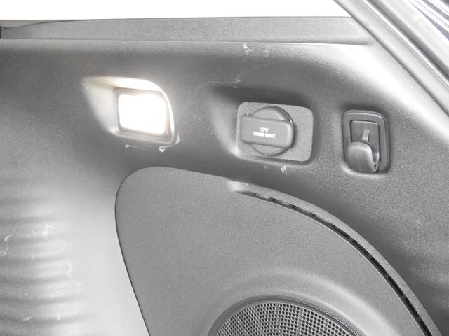 ＺＲ－Ｖ ｅ：ＨＥＶＺ　ワンオーナー車　９インチコネクテッドナビ　マルチビューカメラ　ＢＯＳＥサウンド　ＥＴＣ２．０　スマホドラレコ前後　ワイヤレス充電器　ホンダセンシング　シートヒーター　本革シート　電子パーキングブレーキ（54枚目）