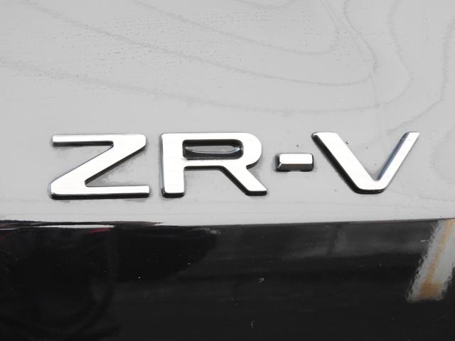 ＺＲ－Ｖ ｅ：ＨＥＶＺ　ワンオーナー車　９インチコネクテッドナビ　マルチビューカメラ　ＢＯＳＥサウンド　ＥＴＣ２．０　スマホドラレコ前後　ワイヤレス充電器　ホンダセンシング　シートヒーター　本革シート　電子パーキングブレーキ（58枚目）