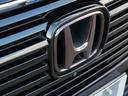 ｅ：ＨＥＶＺ　ワンオーナー　ホンダセンシング　ナビ　マルチビューカメラ　ＥＴＣ２．０　プレミアムサウンド　ワイヤレス充電器　ドラレコ前後　シートヒーター　ハンドルヒーター　パワーバックドア　ＬＥＤライト　無限エアロ（67枚目）