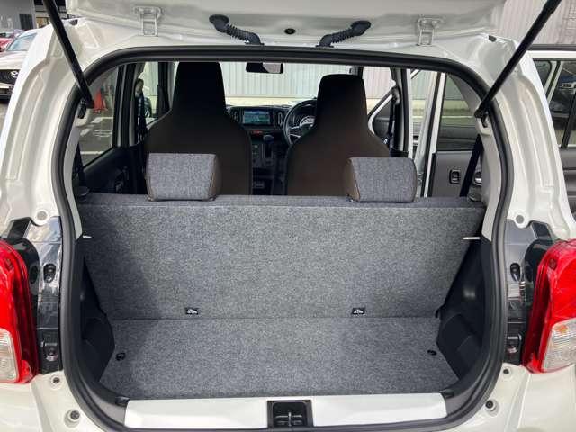 キャロル ハイブリッドGX ワンオーナーカー ケンウッドナビゲーション CD/DVD再生 フルセグTV USBコード 純正14インチアルミホイール ハイビームコントロール 車線逸脱警報装置 衝突被害軽減ブレーキ シートヒーター☆(11枚目)