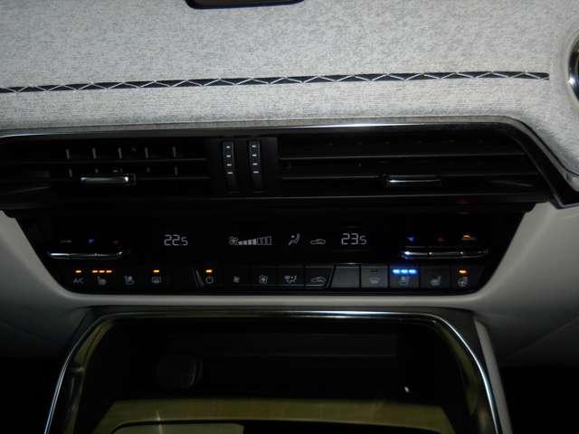 CX-60 3.3 XDハイブリッド プレミアム モダン ディーゼルター 認定Uカー ワンオーナー サンルーフ 白革シート 2カメラドイブラレコーダー 360度ビューモニター ナビゲーション ブルートゥース USB端子 HDMI端子 BOSEオーディオ MRCC 車載通信機(13枚目)