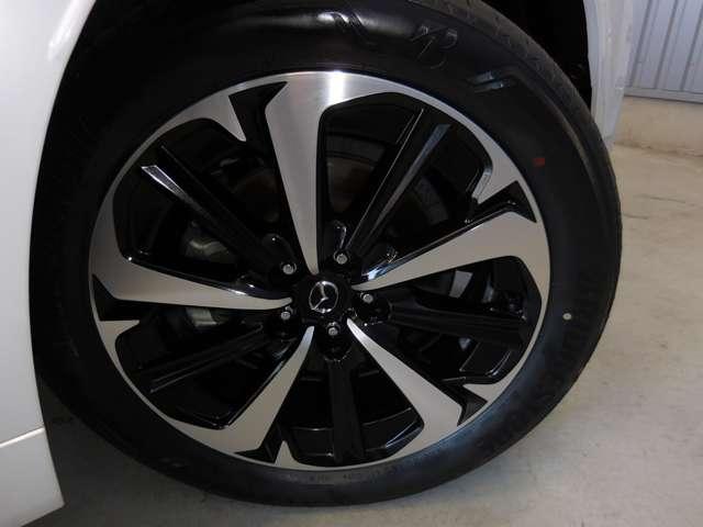 CX-60 3.3 XDハイブリッド プレミアム モダン ディーゼルター 認定Uカー ワンオーナー サンルーフ 白革シート 2カメラドイブラレコーダー 360度ビューモニター ナビゲーション ブルートゥース USB端子 HDMI端子 BOSEオーディオ MRCC 車載通信機(18枚目)