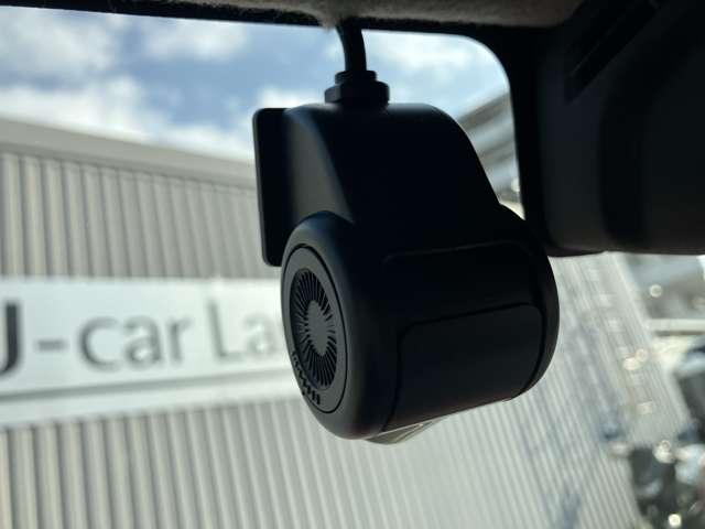 �h���C�u���R�[�_�[�t���̂P��B���A���s��̃A�C�e���ł��̂ŁA�ŏ�������t�����Ă���Ɗ������ł��ˁI