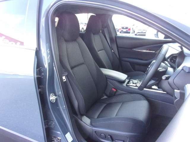 ＣＸ－３０ ２．０　２０Ｓ　ｉ　セレクション　弊社デモカーアップ　禁煙車　ナビ　ＡＬＥＸＡ（4枚目）