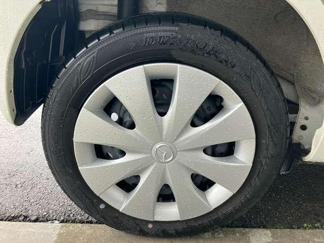 �����̃t���z�C�[���L���b�v�̓f�U�C�����������ł��B