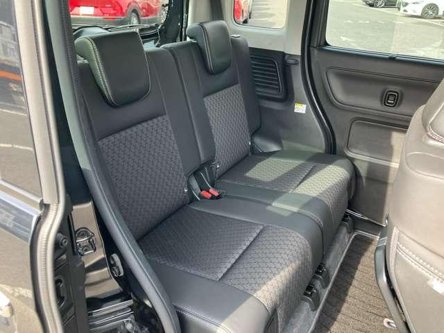 ��Ȃ̑����ɂ��]�T�̗L��X�y�[�X������A��l�̕��ł������b�N�X���č����Ă��������܂��B