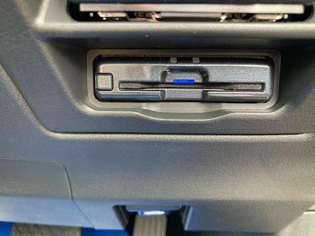 �������H�̗��������A�X���[�Y�ɒʉ߂ł���A�d�s�b�ԍڊ�𑕔����Ă��܂��B