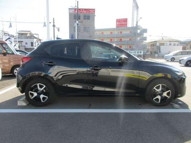 MAZDA2 15 BD SDナビ 360度カメラ 前後ドラレコ(3枚目)