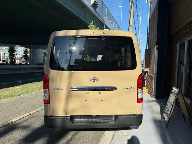 ハイエースバン ロングスーパーGL 両側パワースライドドア LEDヘッドライト パノラミニックビューモニター デジタルインナーミラー アースカラーパッケージ 助手席エアバック(3枚目)