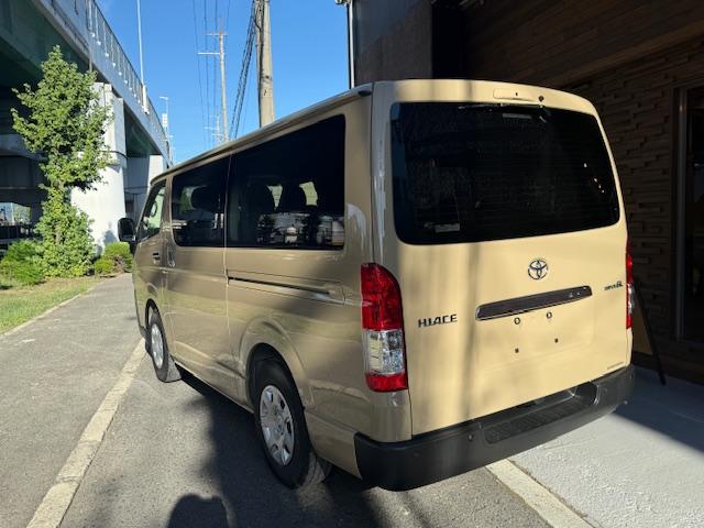 ハイエースバン ロングスーパーGL 両側パワースライドドア LEDヘッドライト パノラミニックビューモニター デジタルインナーミラー アースカラーパッケージ 助手席エアバック(4枚目)