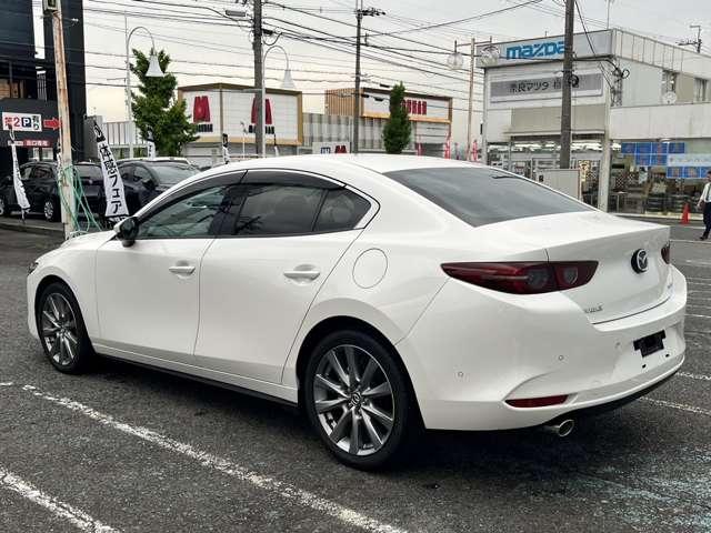 ＭＡＺＤＡ３セダン ＸＤプロアクティブ　ツーリングセレクション　純正アルミ　ＳＤナビ　フルセグＴＶ　３６０度カメラ　ＬＥＤライト　ＥＴＣ（6枚目）