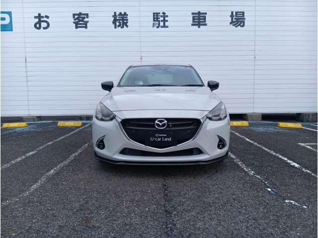 デミオ １５Ｓノーブルクリムゾン（2枚目）