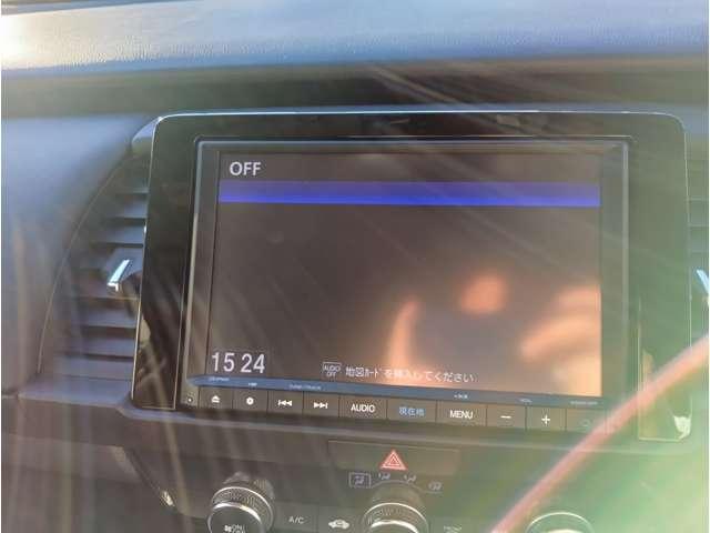 フィット １．３　ホーム　純正８インチＳＤナビ　フルセグＴＶ（4枚目）