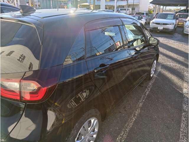 フィット １．３　ホーム　純正８インチＳＤナビ　フルセグＴＶ（9枚目）