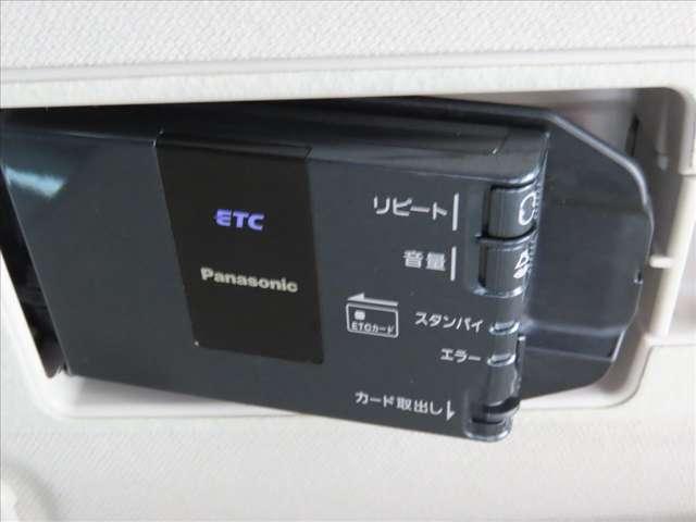 アクセラスポーツ 1.5 15XD ディーゼルターボ ワンオーナー/純正ナビ/ETC/360°カメラ/取(4枚目)